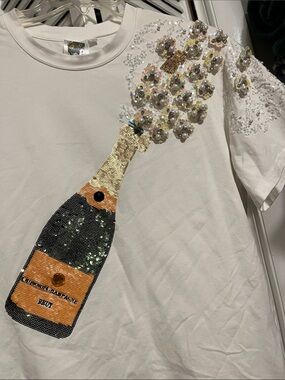 QUEEN OF SPARKLES White Sequin Champagne Bottle Tee